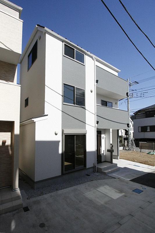 Local appearance photo. 5 Building Exterior Photos