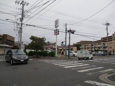 Convenience store. 352m to Seven-Eleven (convenience store)