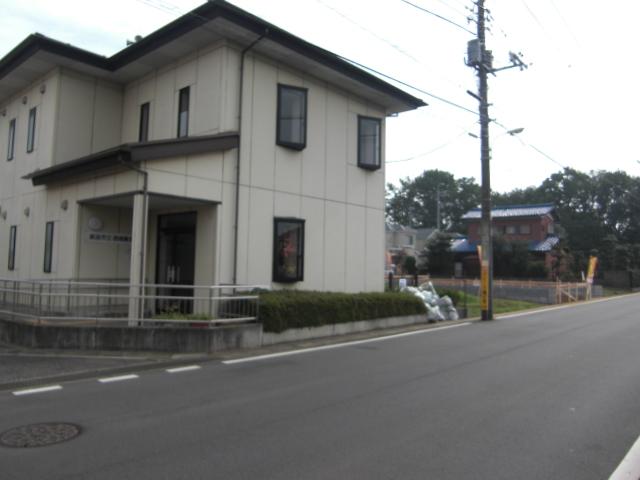 Local photos, including front road. Local (November 3, 2013) Shooting