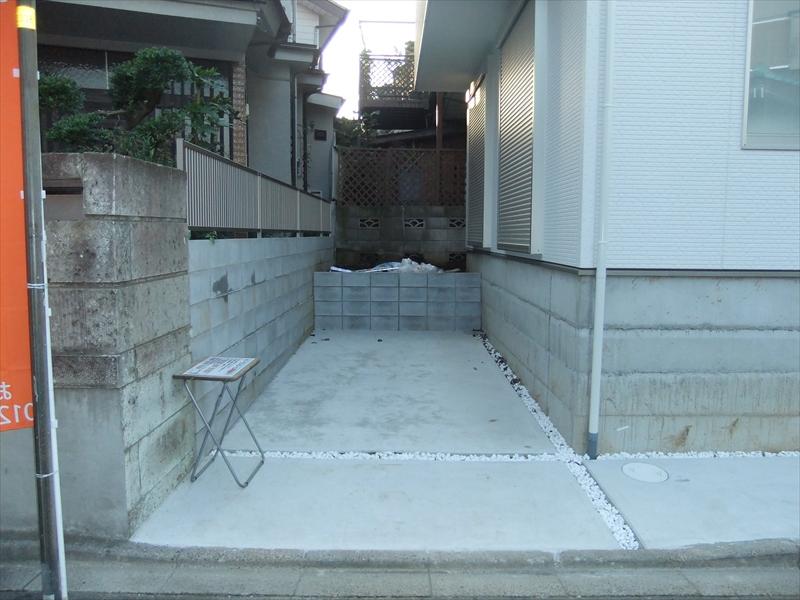 Parking lot. 2013 October shooting