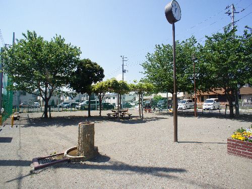 park. Kitahara first 3 50m to children's amusement park (park)