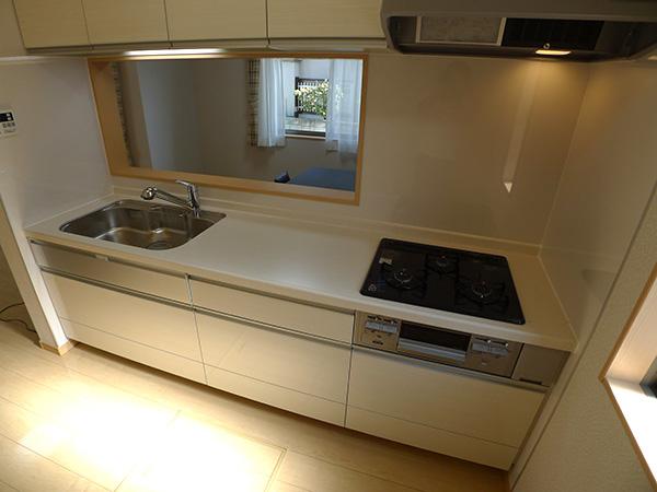 Kitchen. Indoor (September 2013) Shooting 18 Building