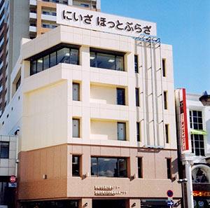 Government office. Niiza City Hall 1750m to the Tohoku branch office