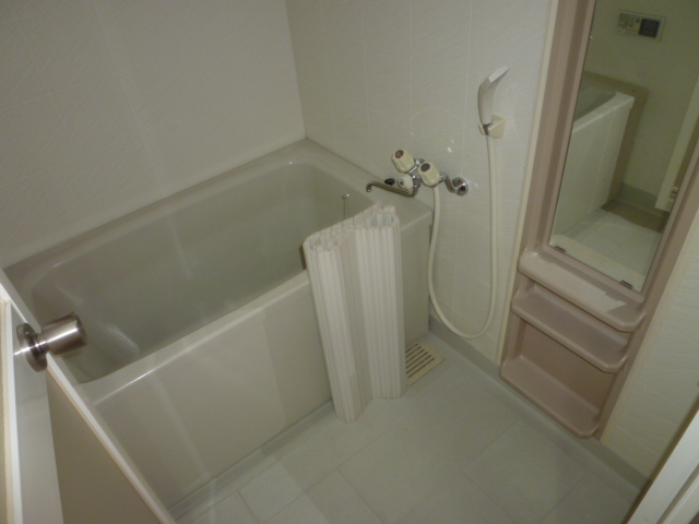 Bath. The same is by Property of the room.