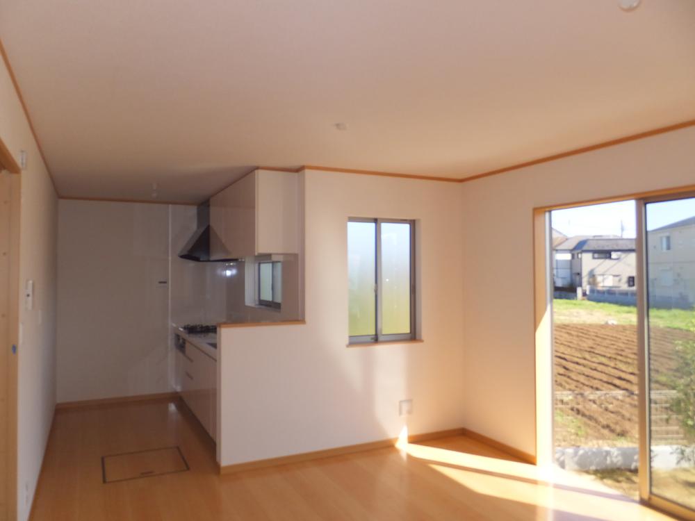 Living. Indoor (10 May 2013) Shooting