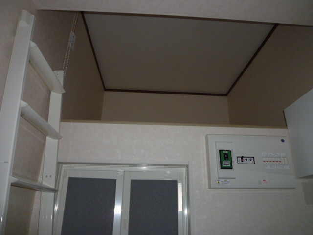 Other room space. loft