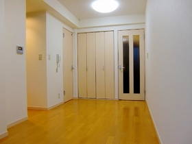 Living and room.  ◆ Bright colors of flooring ◆ 