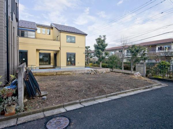 Local land photo.  ☆ Set the building plan easy to shaping land ☆ 