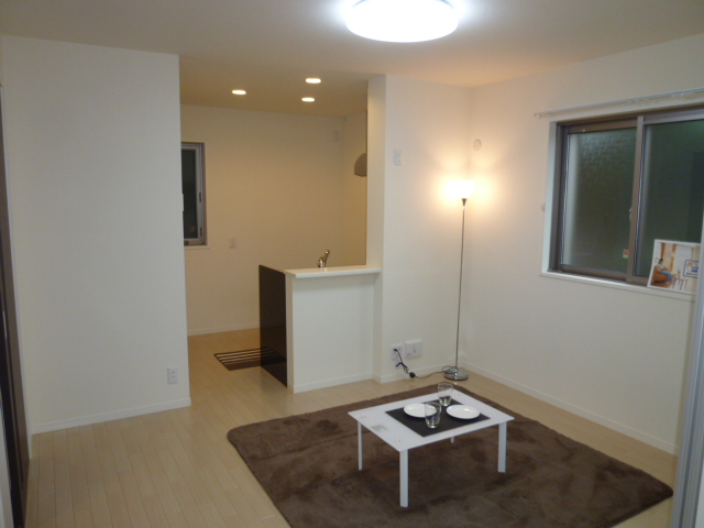 Living and room. Photos of the model room is