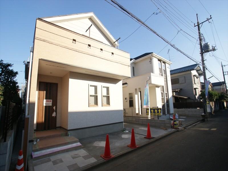 Local appearance photo. Open-minded location environment. Per yang ・ Ventilation is also good. 