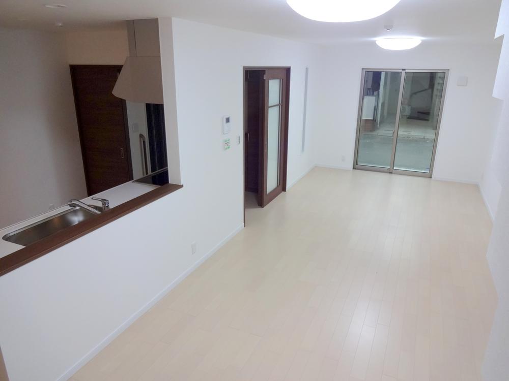 Living. Indoor (11 May 2013) Shooting