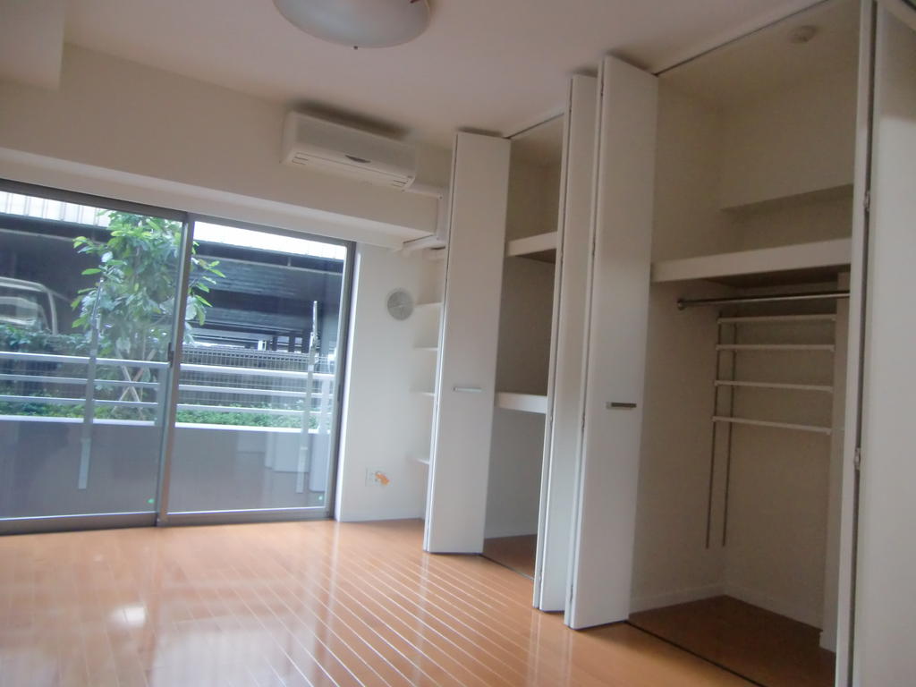 Receipt. It's no good is not accommodated