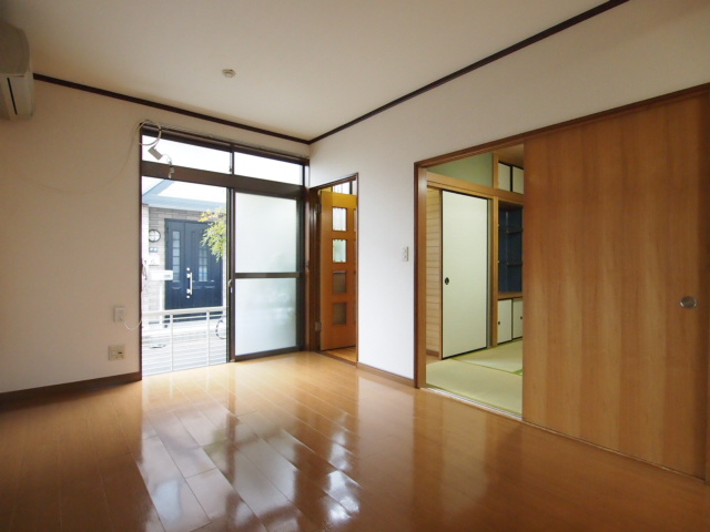 Living and room. Living