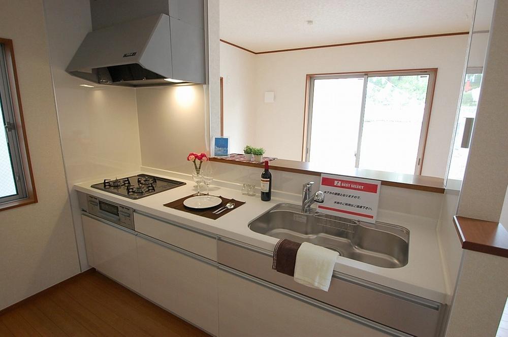 Kitchen. ☆ Spacious sink, Easy cooking with 3-burner stove. Water purifier integrated faucet system Kitchen (3 Building) ☆