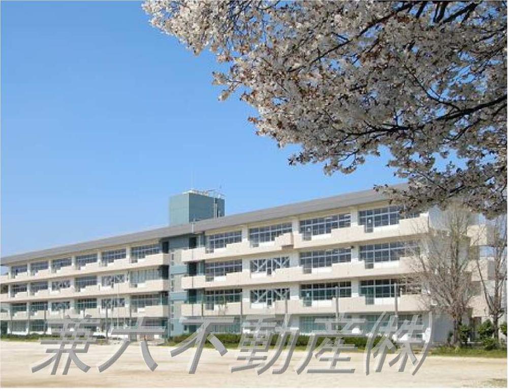 Junior high school. Niiza 1208m to stand sixth junior high school