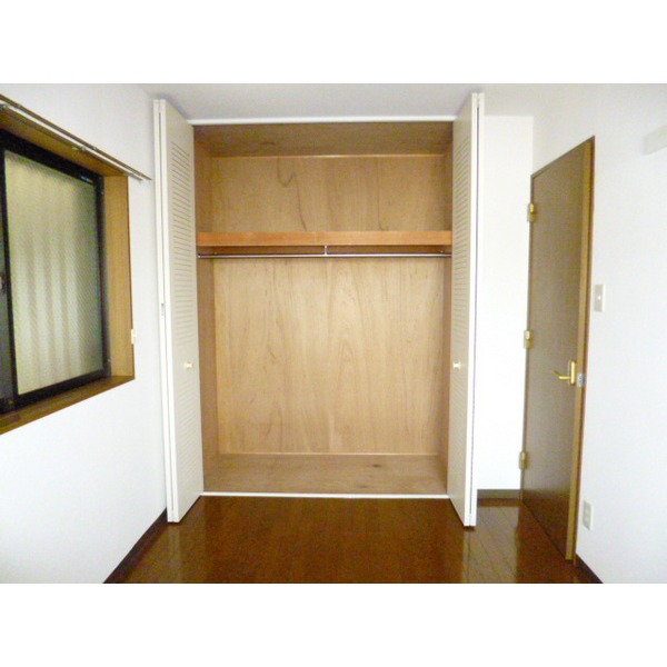 Other room space. room