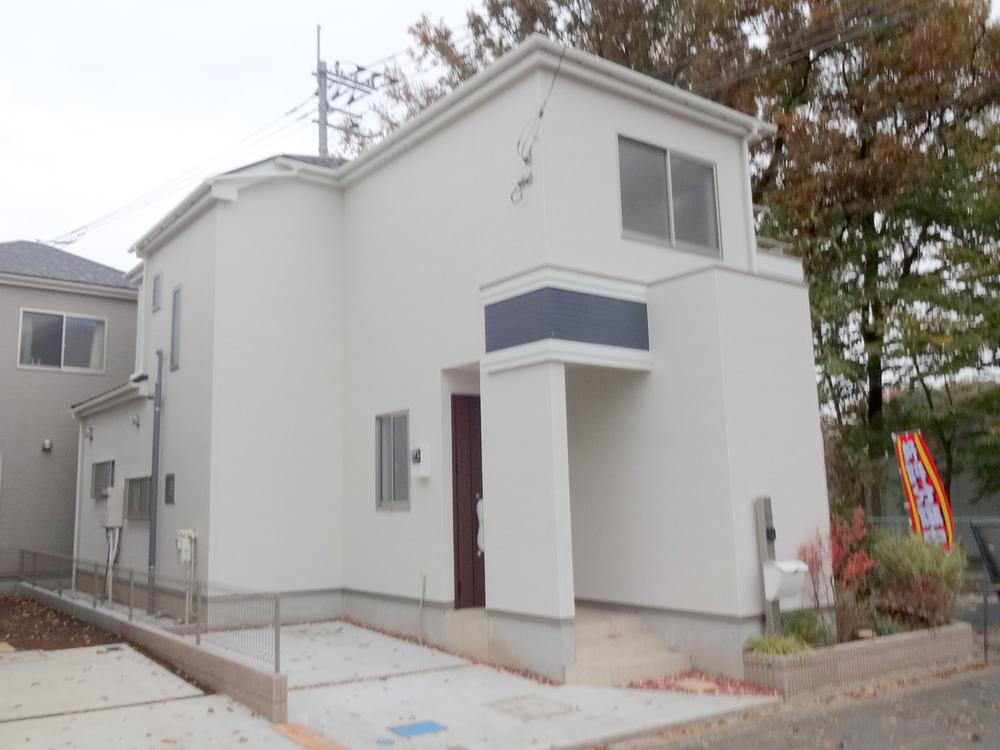 Local appearance photo. Local (11 May 2013) Shooting