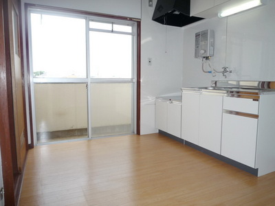 Other room space. Dining space