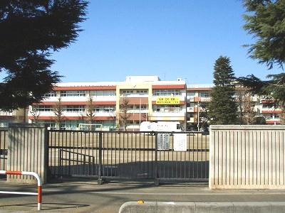 Primary school. Asaka Municipal Asaka 1266m to the first elementary school