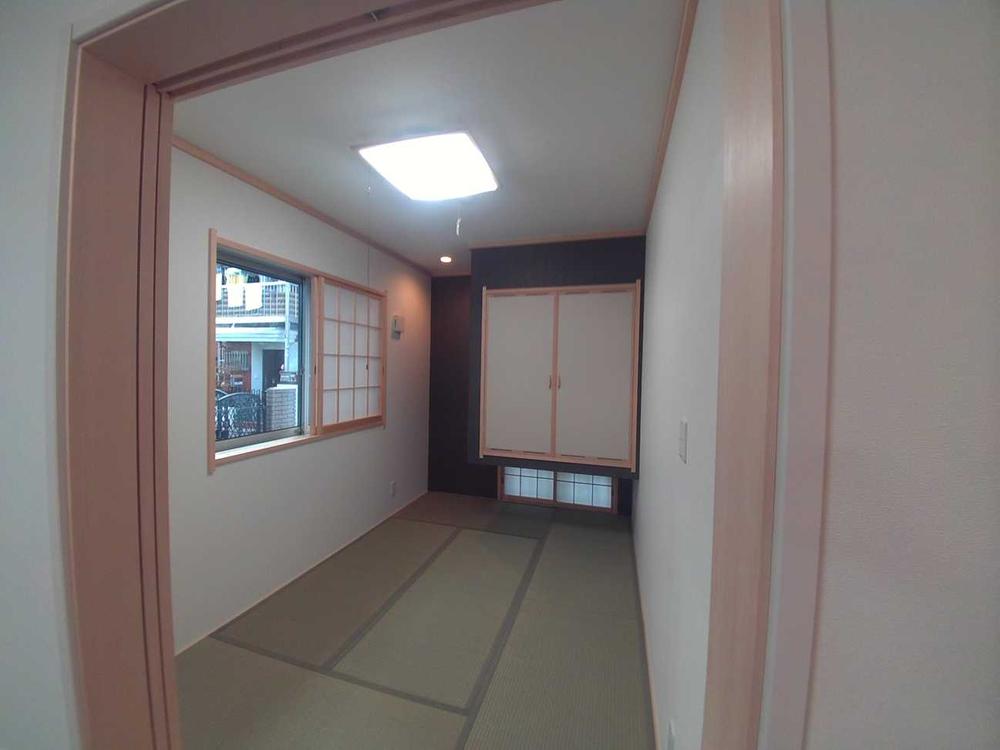 Non-living room. Indoor (12 May 2013) Shooting