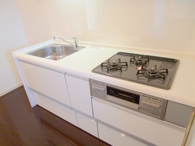 Kitchen.  ◆ Easy-to-use system Kitchen ◆