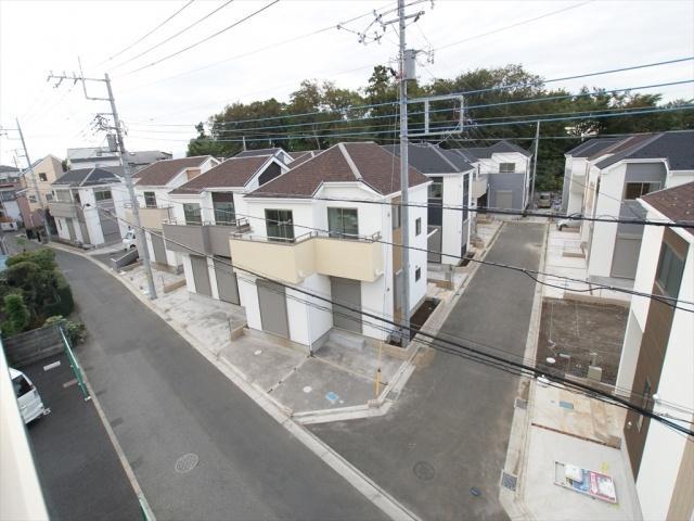 Local appearance photo. All 19 buildings of large-scale development subdivision