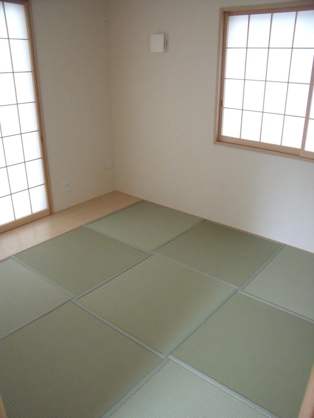 Non-living room. Indoor (September 2013) Shooting