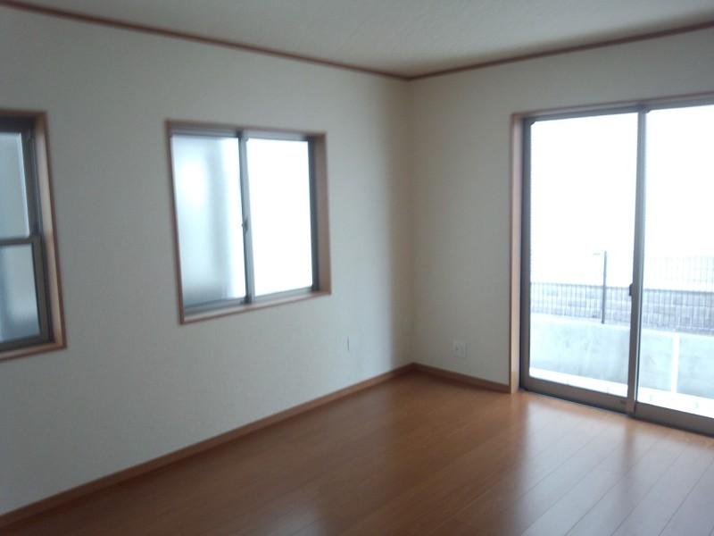 Living. Indoor (10 May 2013) Shooting