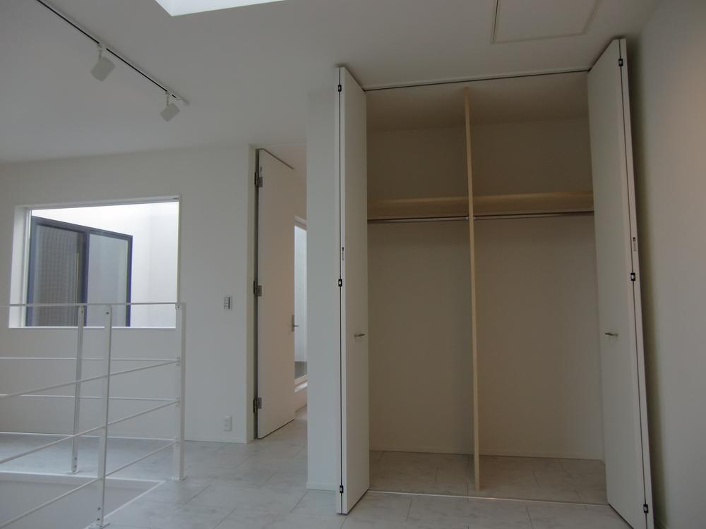 Other introspection. Indoor (10 May 2013) Shooting