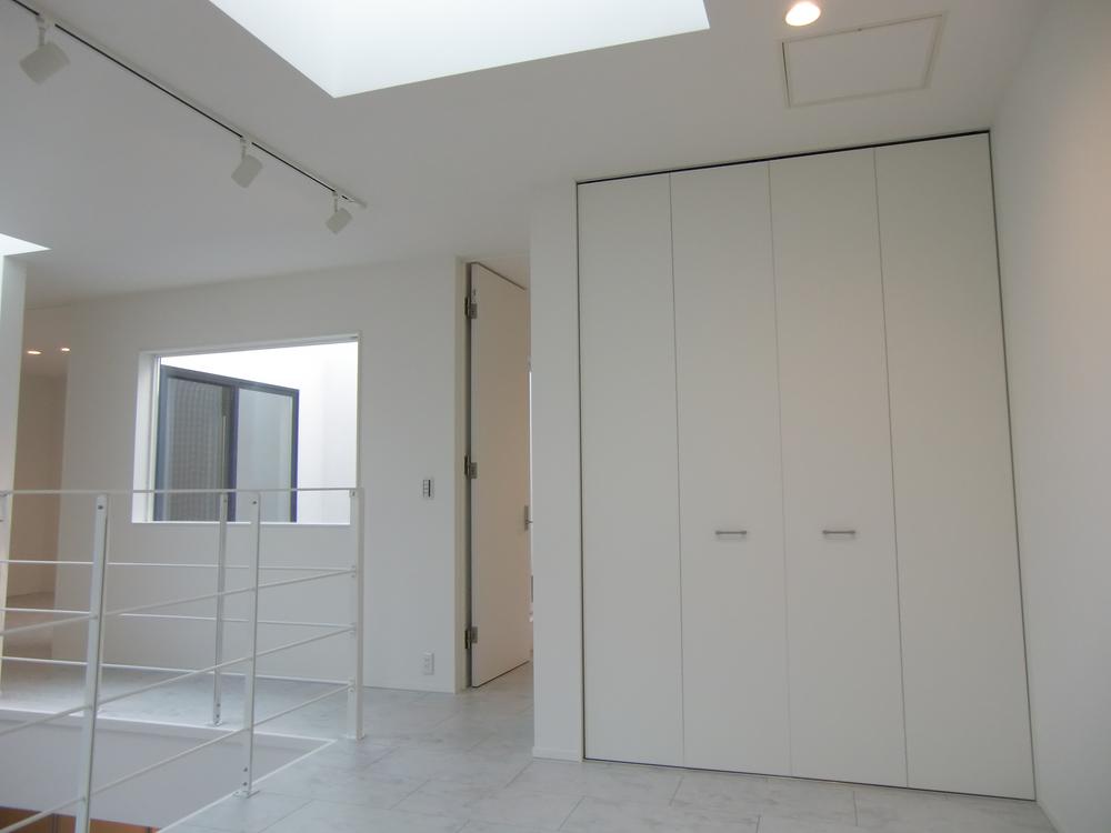 Other introspection. Indoor (10 May 2013) Shooting