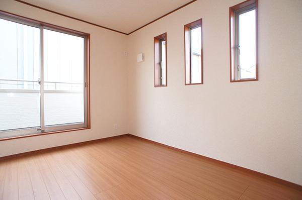 Non-living room. 16 Building