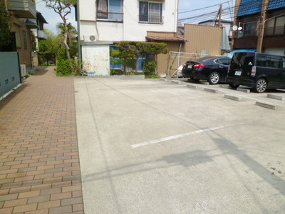 Other. 5m until the on-site parking (Other)