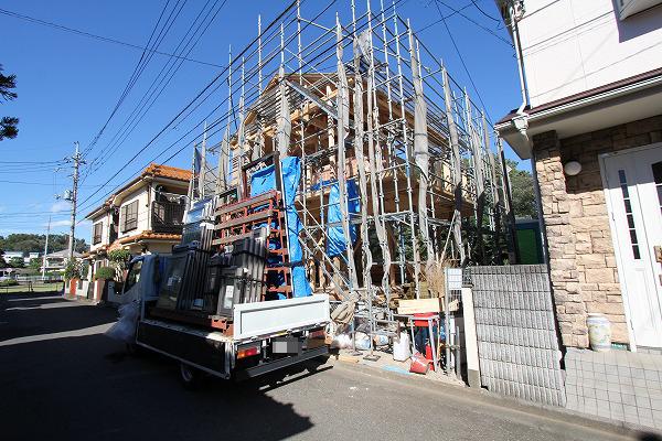 Local appearance photo. Local (10 May 2013) Shooting