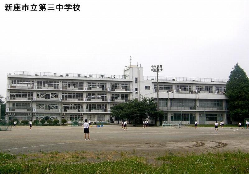 Junior high school. Niiza Tatsudai 1500m until the third junior high school