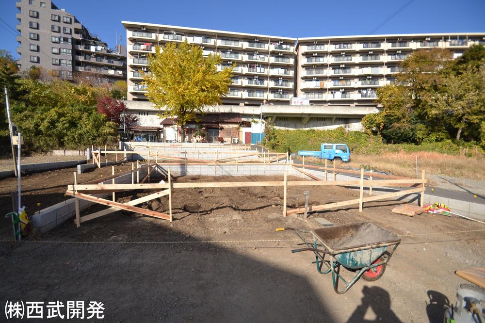 Local appearance photo. Local (11 May 2013) Shooting