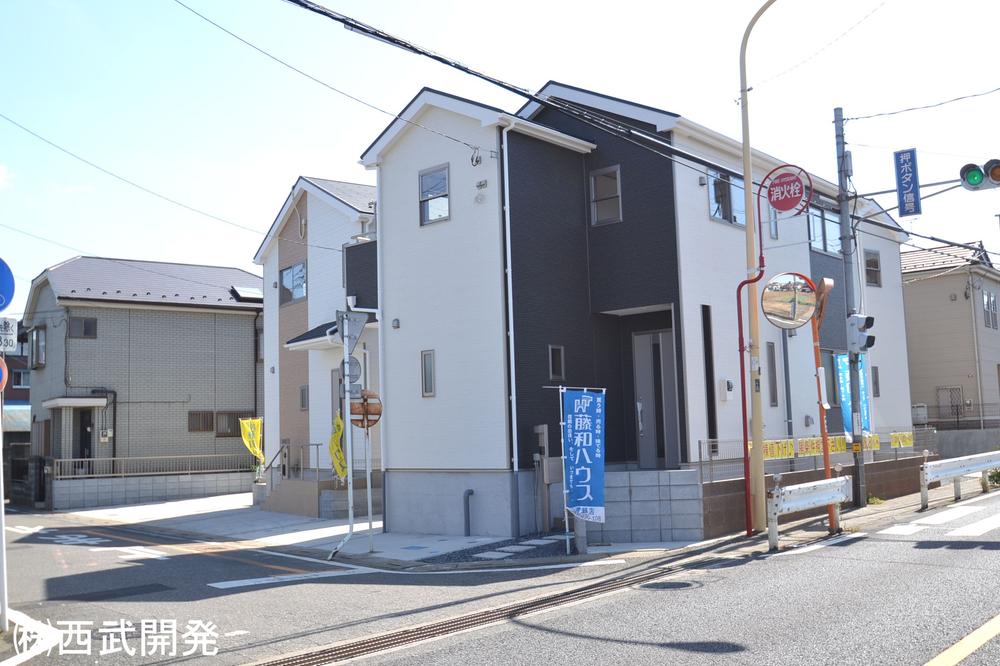 Local appearance photo. Local (10 May 2013) Shooting Building 2