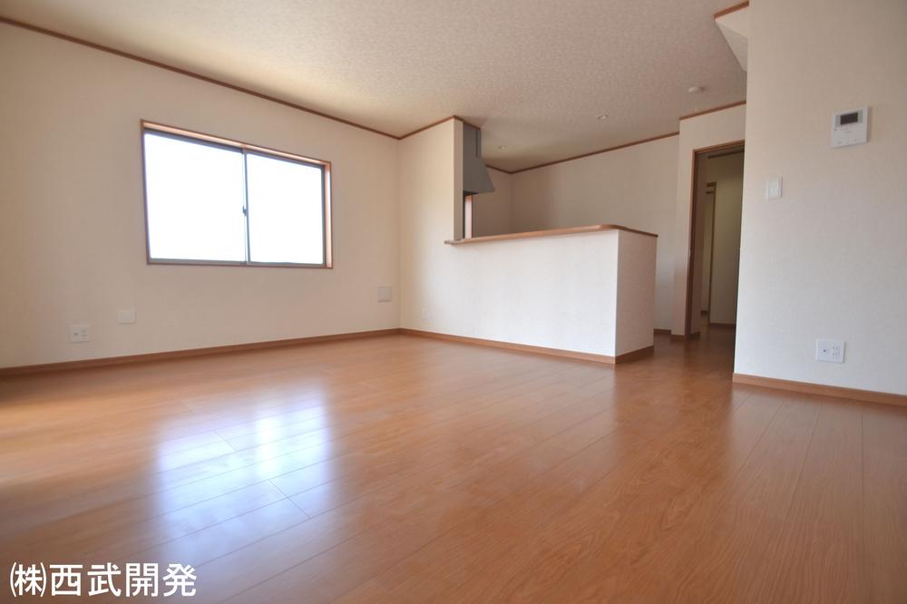 Living. Indoor (10 May 2013) Shooting Building 2