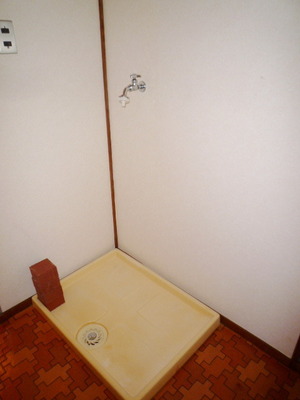 Other. Indoor Laundry Storage