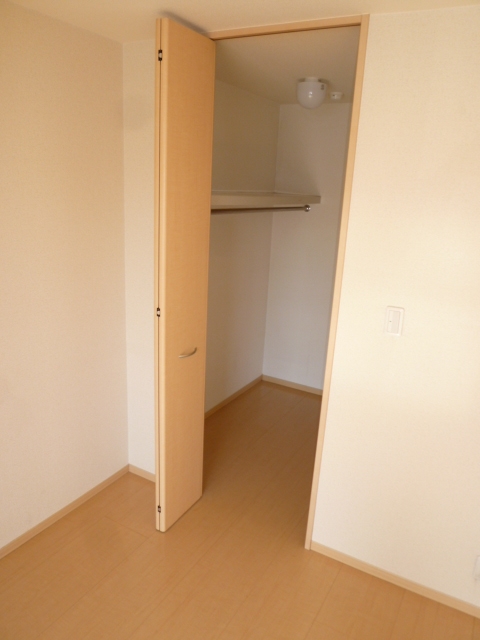 Receipt. For indoor photos in the same building. 