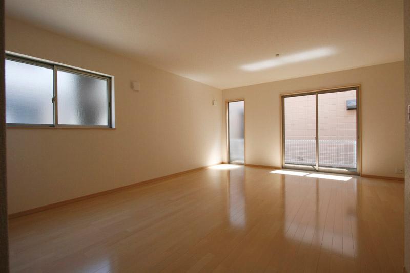 Living. Same specifications living