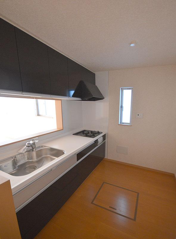 Kitchen. Same specifications kitchen