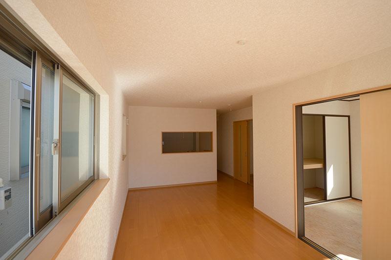 Living. Same specifications living