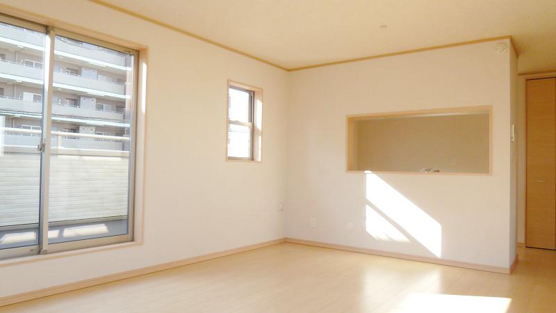 Living. Indoor (12 May 2012) shooting