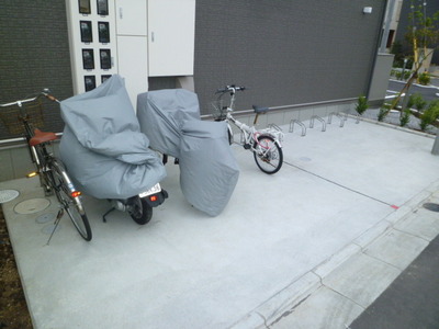 Other. 5m to bicycle parking space (Other)