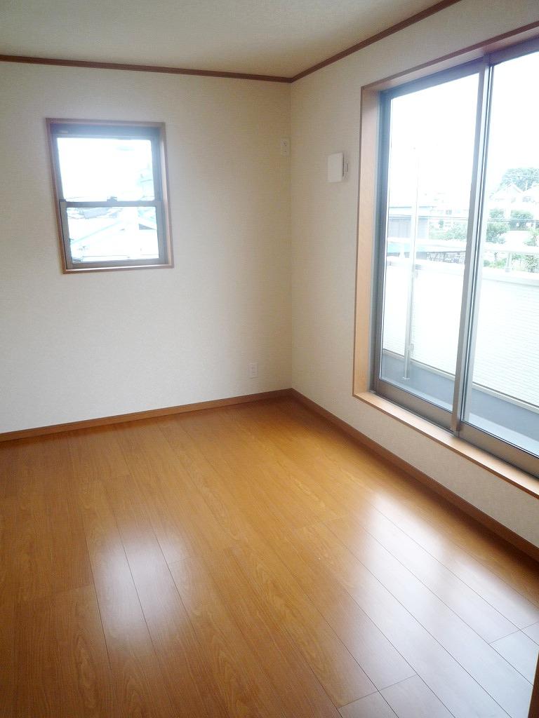 Non-living room. Western-style 6.1 Pledge: Building 2 2013 October