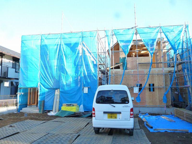 Local appearance photo. Local (11 May 2013) Shooting