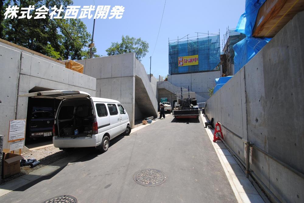 Local photos, including front road. Local (May 2013) Shooting