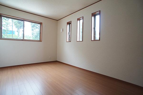 Non-living room. Indoor (10 May 2013) Shooting Building 3