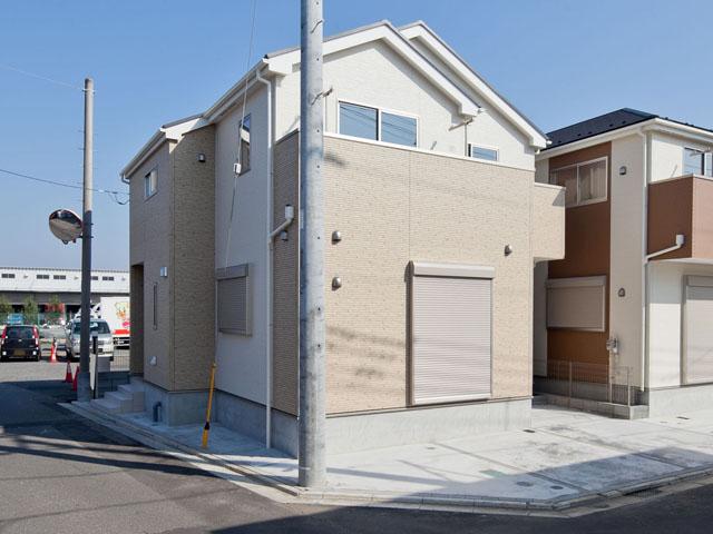 Local appearance photo.  ☆ 33 Building ☆ 