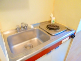 Kitchen. With electric stove